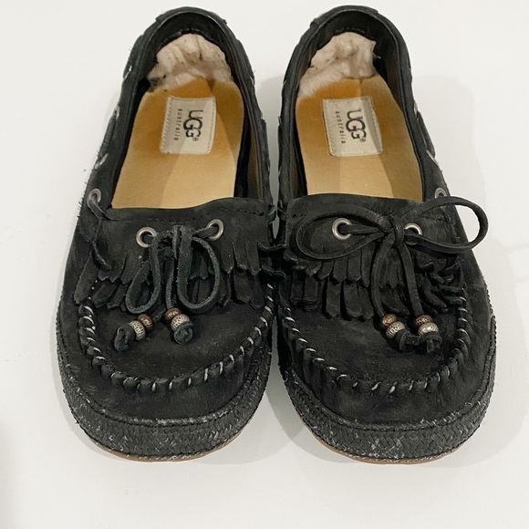 UGG Drina Beaded Bow Leather Slip On Fringe Moccasin Loafer Flats Black Size 6 - Picture 4 of 14